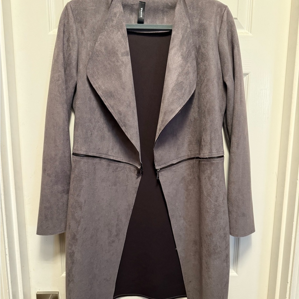Faux suede long lightweight jacket in gray.